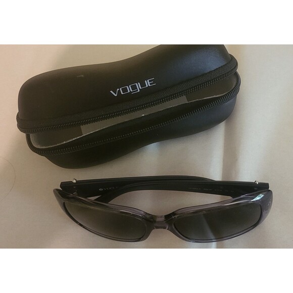 Vogue Sunglasses w/case purple frame - made in Italy USA Seller EUC - Picture 1 of 4